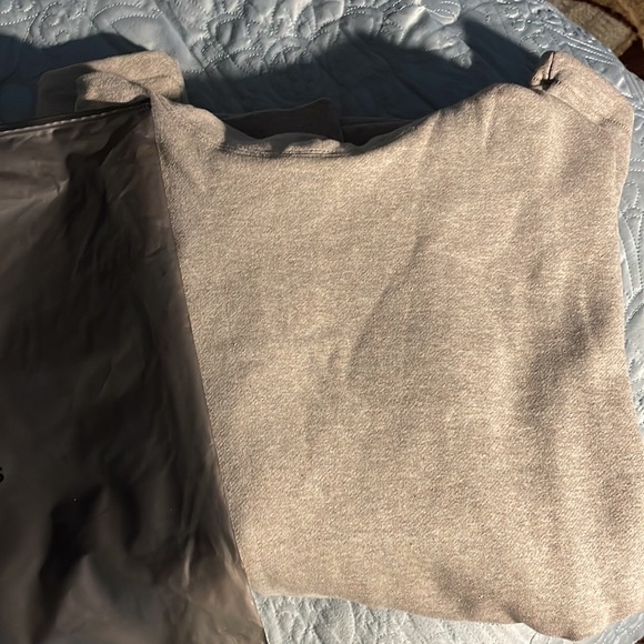 Fear of God Essentials Relaxed Dark Oatmeal Hoodie, Men size L - Picture 9 of 10